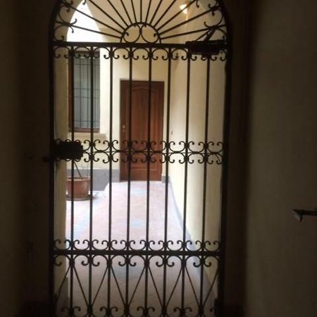 Suite Del Borgo - Affittacamere - Guest House Bologna Bagian luar foto