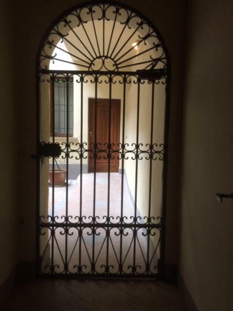 Suite Del Borgo - Affittacamere - Guest House Bologna Bagian luar foto