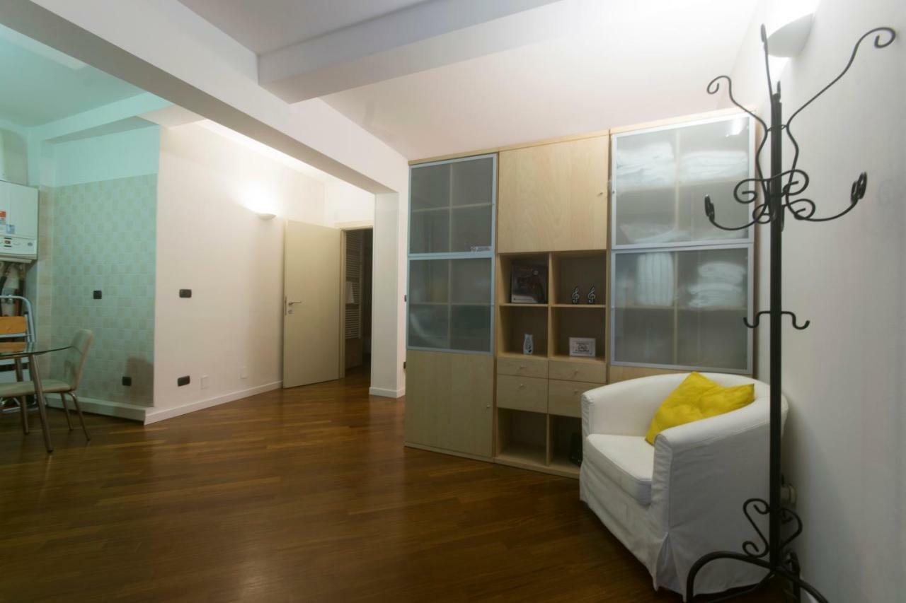 Suite Del Borgo - Affittacamere - Guest House Bologna Bagian luar foto