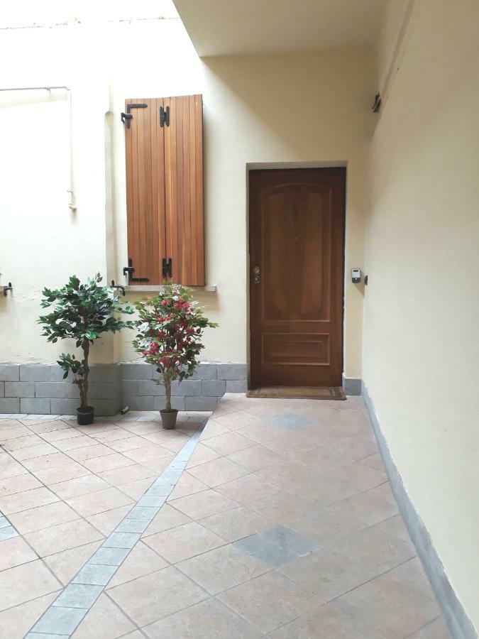 Suite Del Borgo - Affittacamere - Guest House Bologna Bagian luar foto